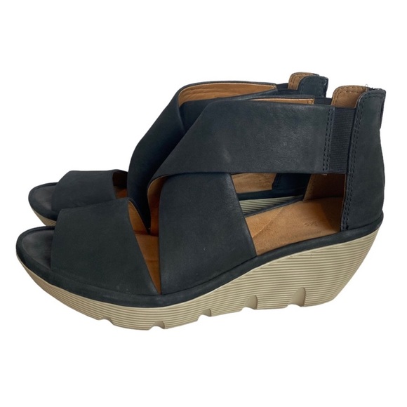 Clarks Artisan Clarene Glamour Black Suede Platform Wedge Sandal 7 - Picture 2 of 15